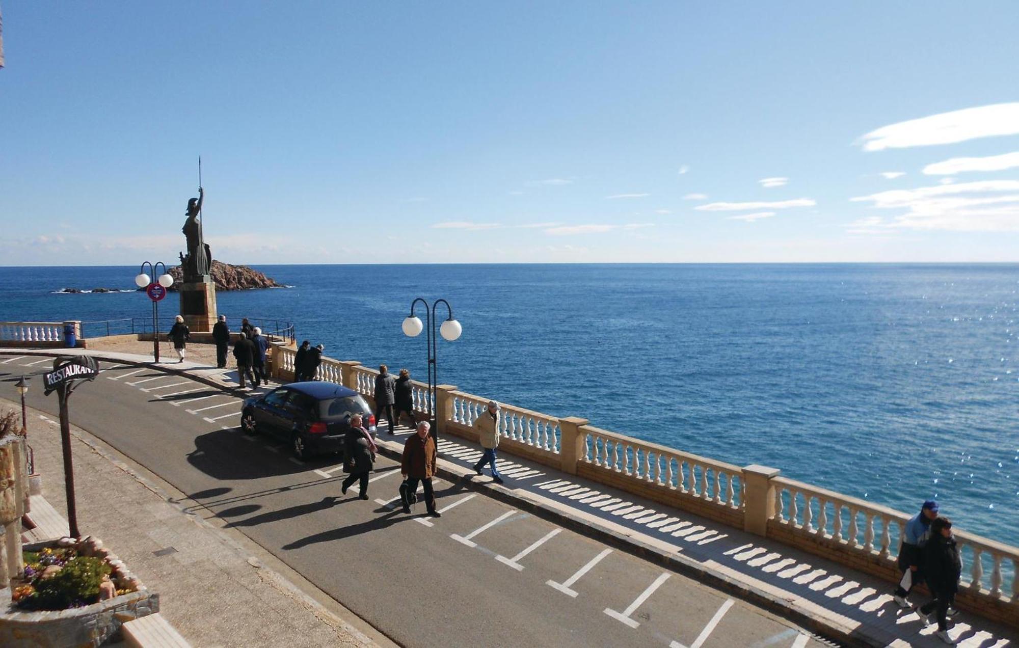 Stunning Apartment In Tossa De Mar With Wifi Exterior photo